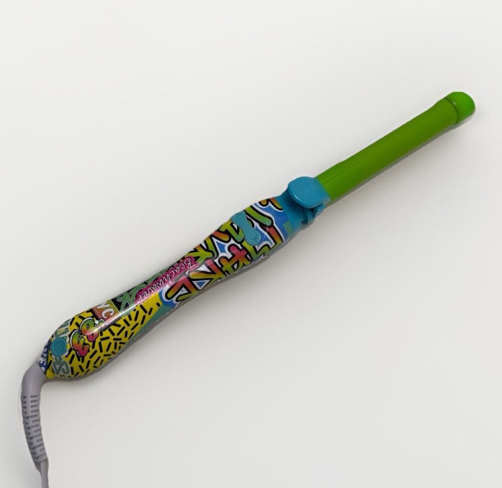 Beachwaver B1 Series Rotating Curling Iron NYC Graffiti Good Vibes B1 BW164